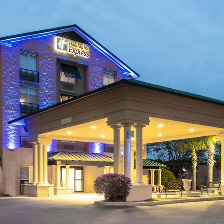 Holiday Inn Express Hotel & Suites Bluffton At Hilton Head Area By Ihg Екстер'єр фото